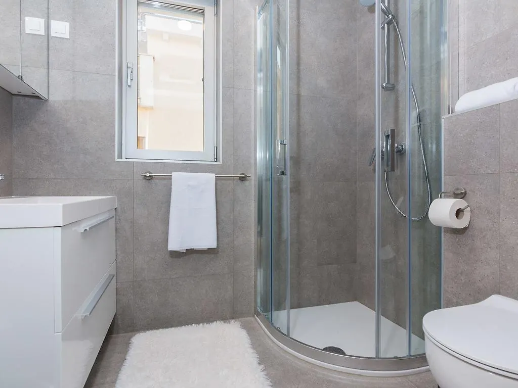 Luxurious Villa In Kozino With Fenced Garden